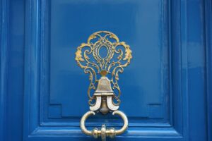 Door fittings: everything you need to know